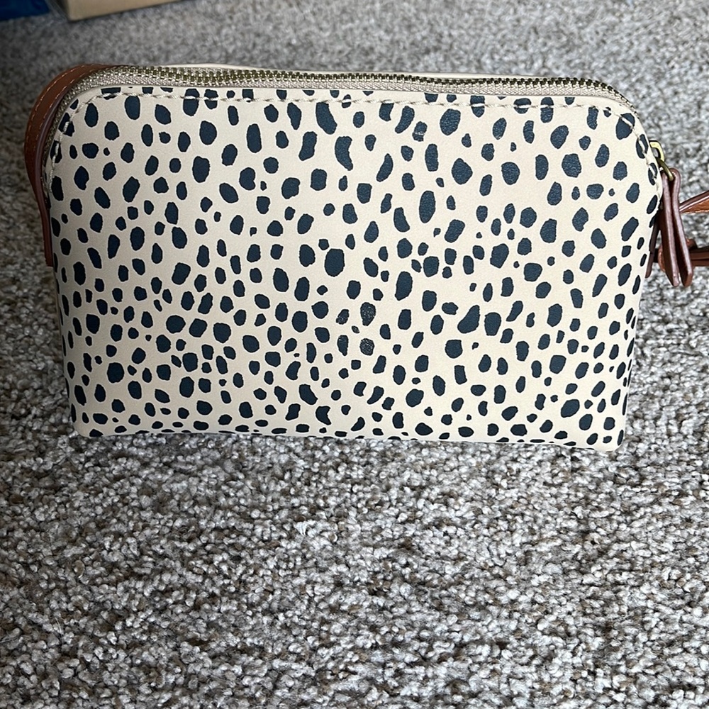 Universal Thread Animal Print Purse